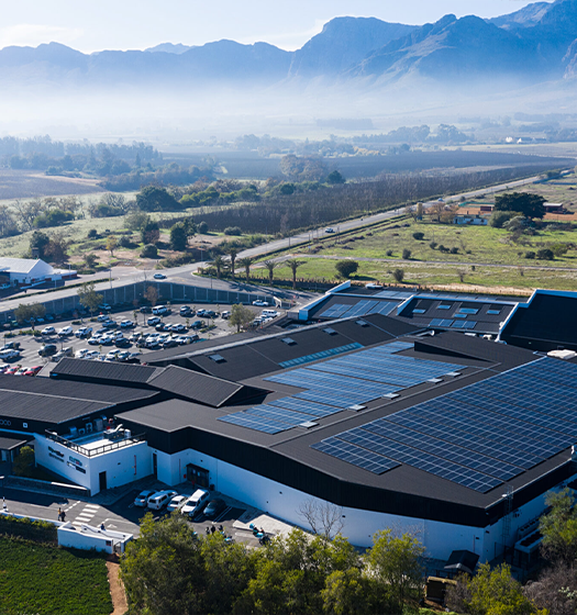 Convenient shopping and amenities near Avec la Terre in Paarl